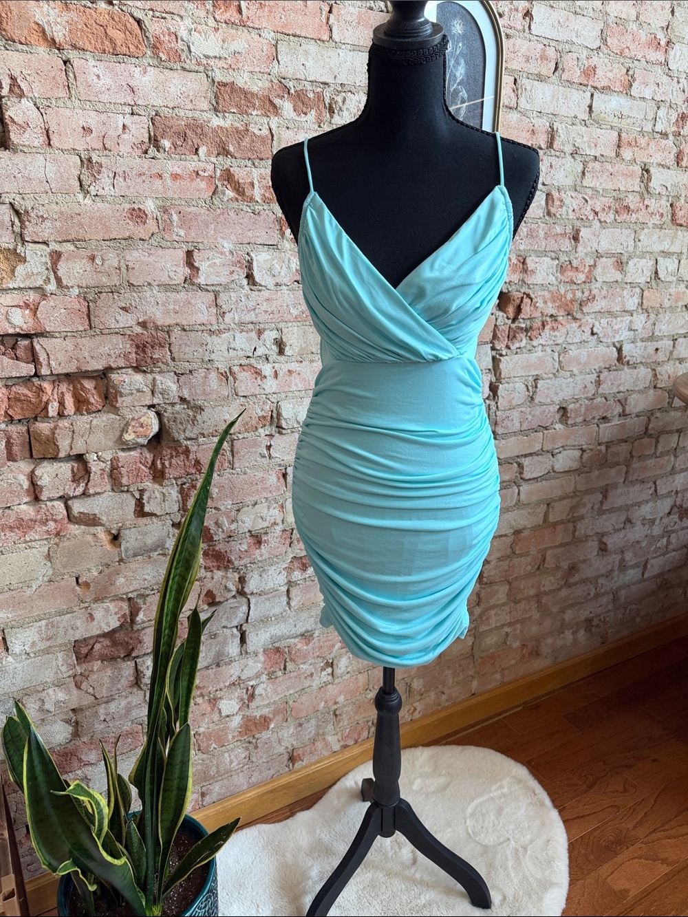 🩵 Angel Biba Aqua Ruched Bodycon Mini Dress | NWOT | Size Medium 🩵